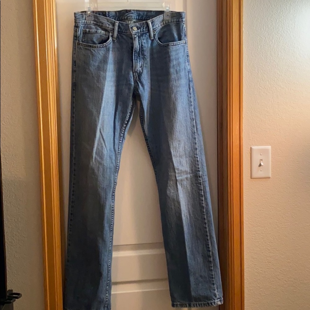 Levis men jeans